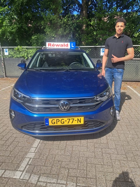 Finn, geslaagd in Almere